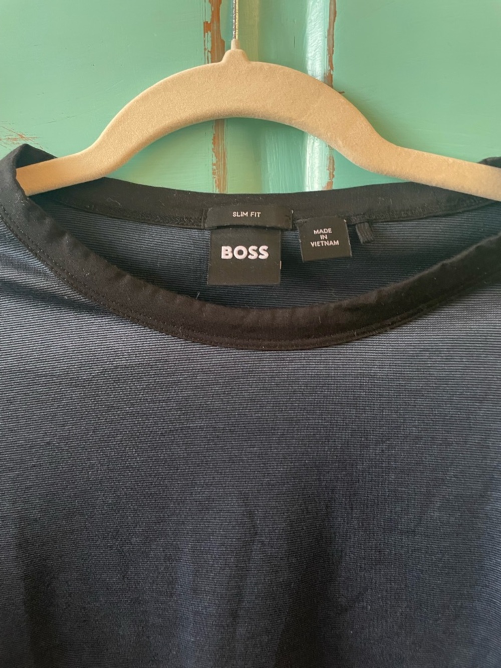 BOSS Men's Slim Fit Short Sleeve Tee in Black and Navy